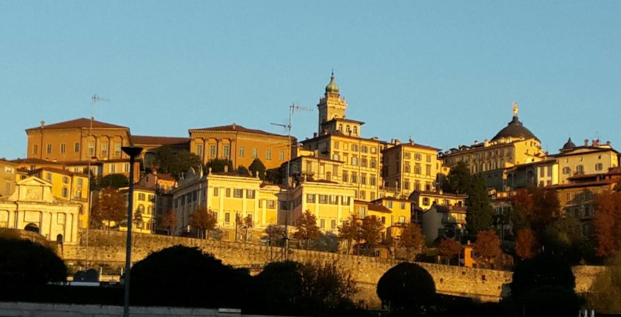 Jackie O' A La Maison Bergamo Ngoại thất bức ảnh